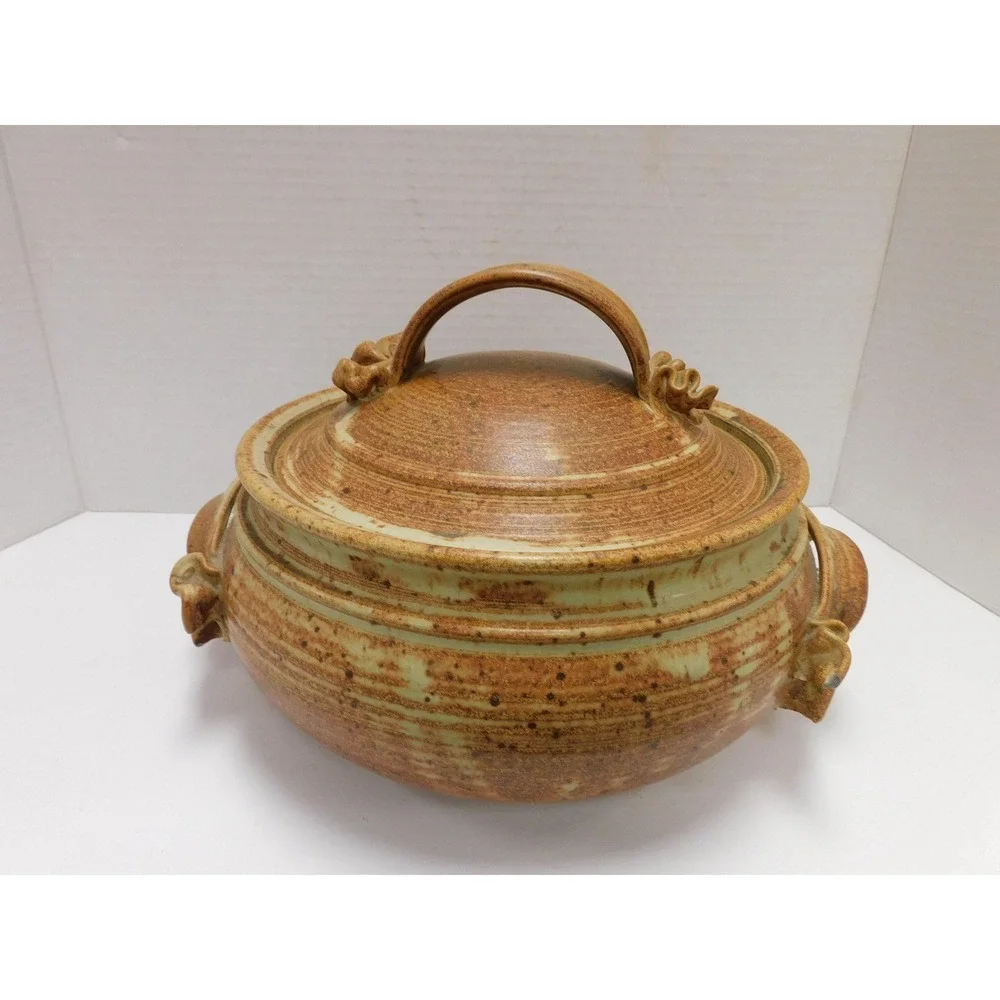 Handmade Stoneware Casserole Wheel Thrown Studio Pottery JC430